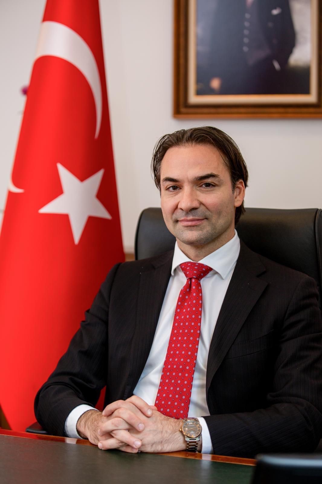 Köln Başkonsolosu Hüseyin Kantem AL Görevine Başladı