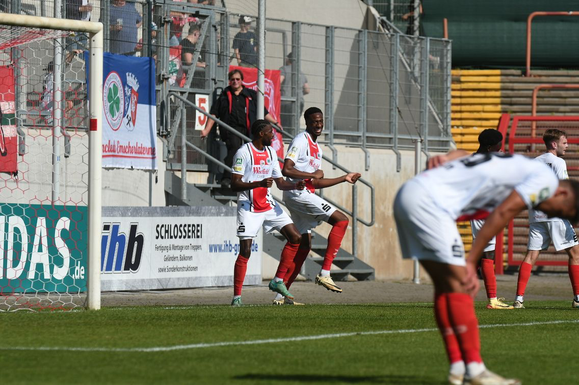 RW Oberhausen Evinde Galip Gelerek Liderliğe Yükseldi