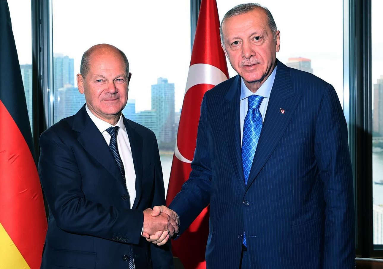 Cumhurbaşkanı Erdoğan Almanya Başbakanı Scholz ile ABD’de görüştü
