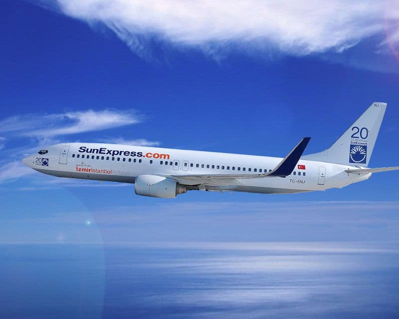 SunExpress Uçağı Budapeşte’ye Acil İndi: 75 Yaşındaki Yolcu Hayatını Kaybetti