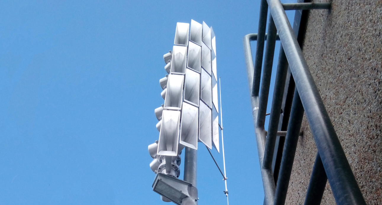 Köln’de Siren Testi Kısa Süreli Panik Yarattı
