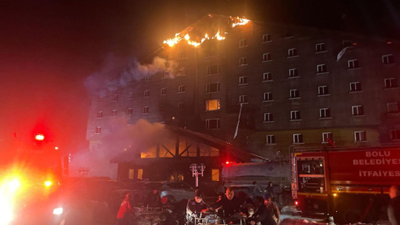 Bolu Kartalkaya'da otel yangını
