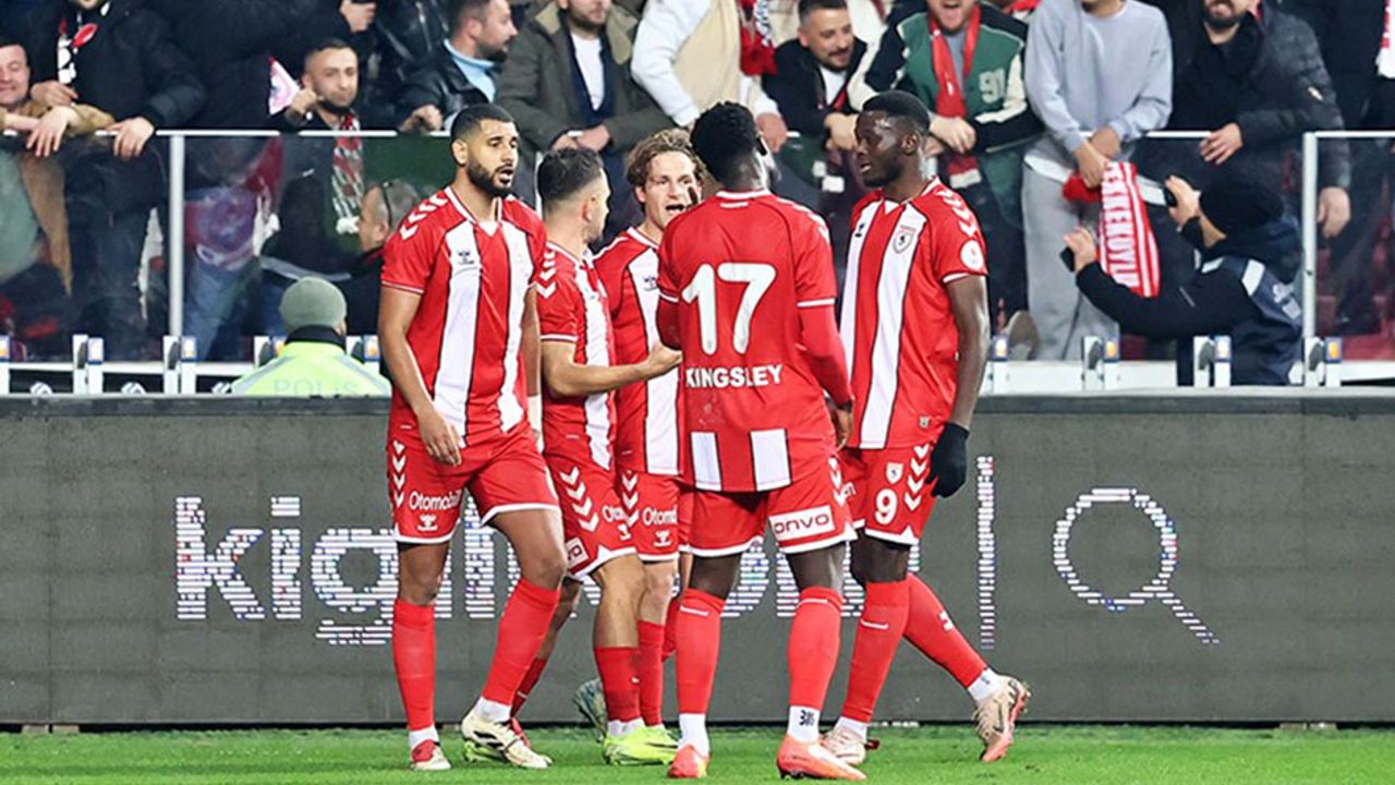 Karadeniz'de Samsun kazandı Trabzon kaybetti