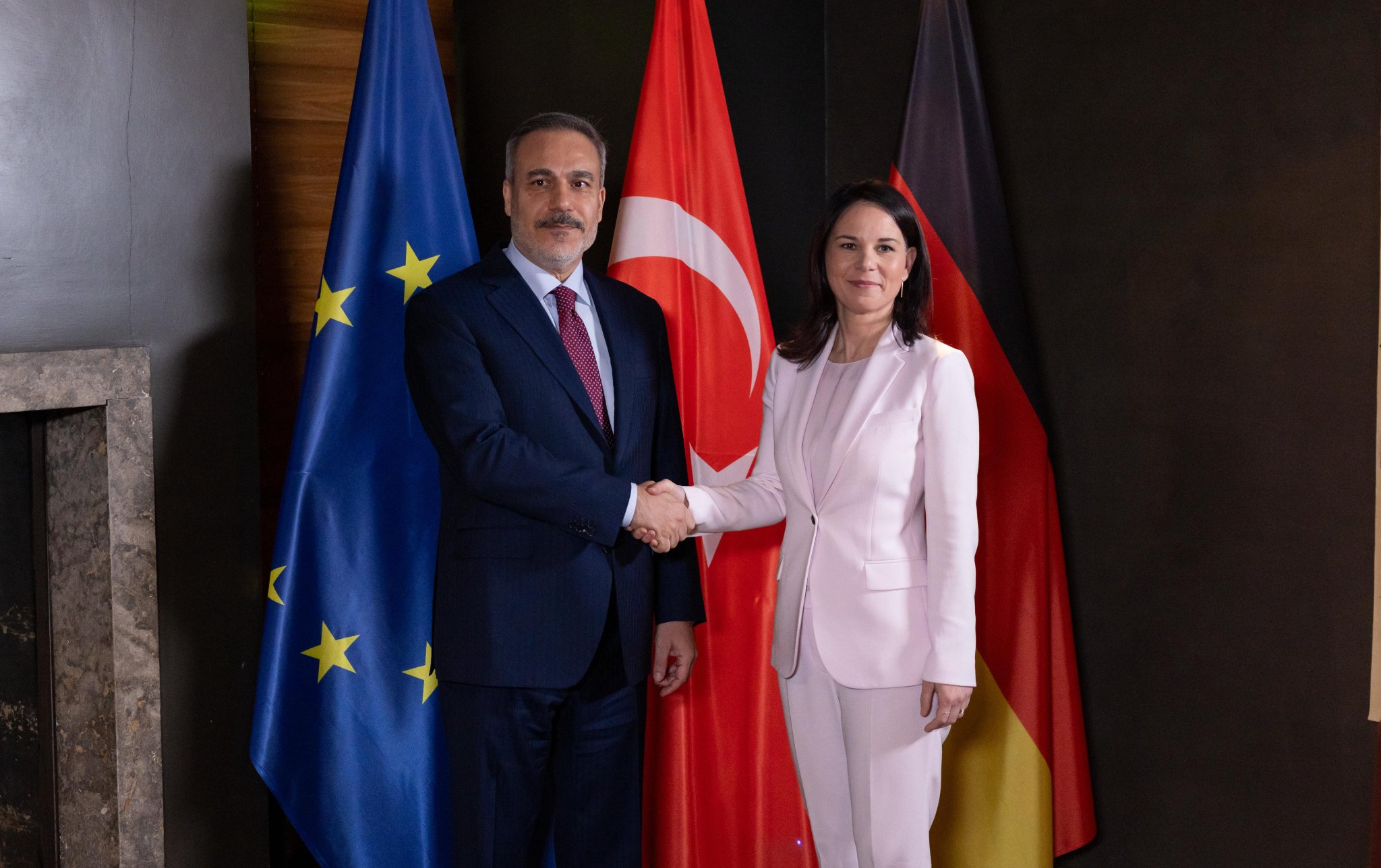 Dışişleri Bakanı Hakan Fidan, Almanya Dışişleri Bakanı Annalena Baerbock ile Münih’te Görüştü
