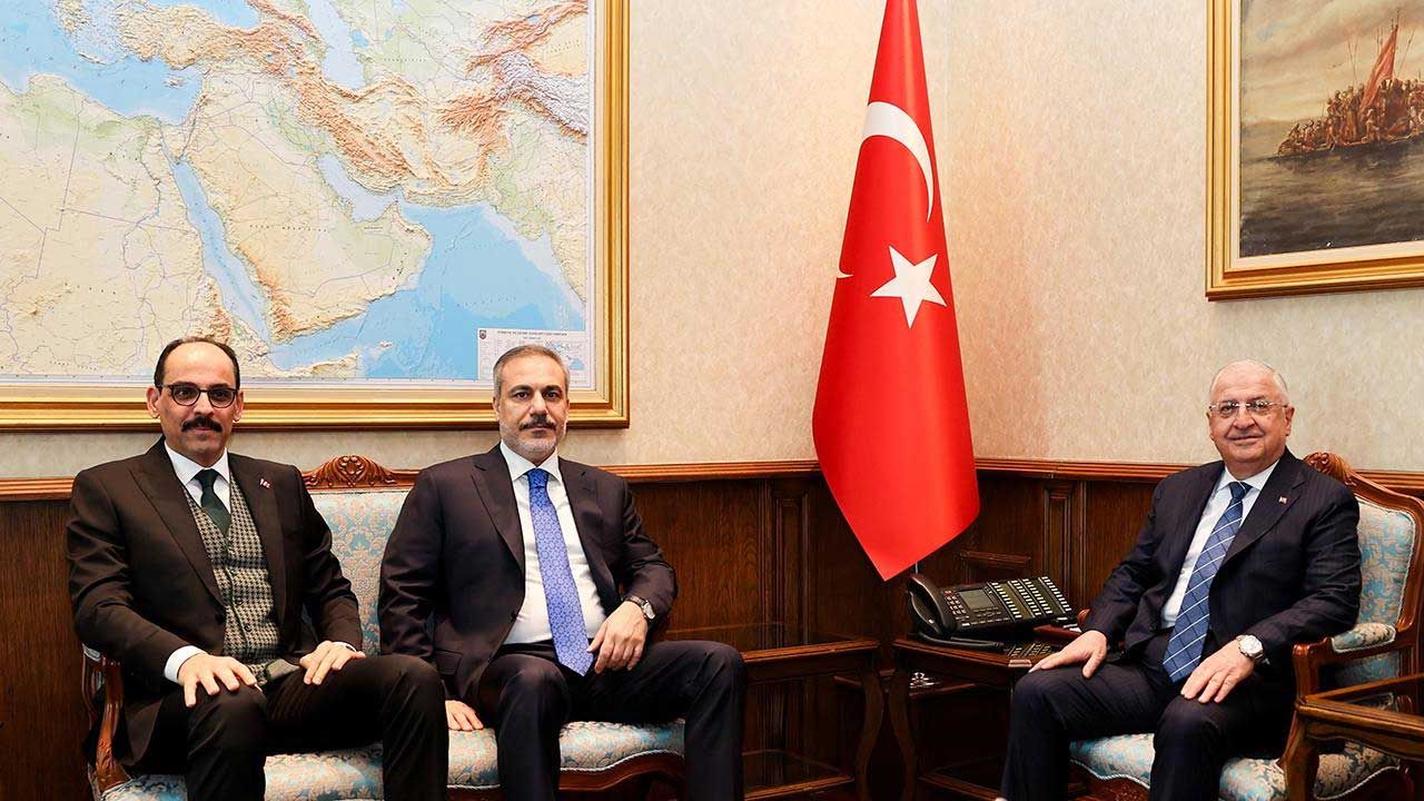 Bakan Fidan, Bakan Güler ve MİT Başkanı Kalın ile Suriye'de
