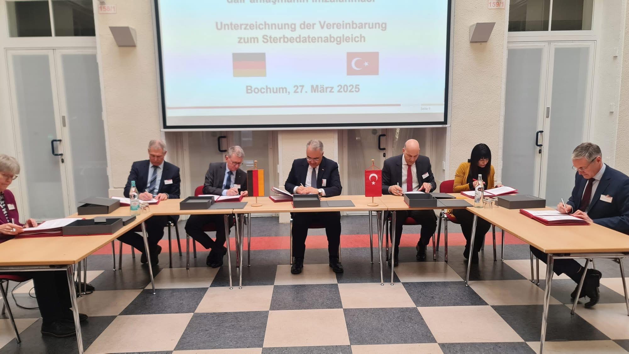 Türkiye-Almanya Sosyal Güvenlik Sözleşmesi’nin 60. Yılı Bochum’da Kutlandı