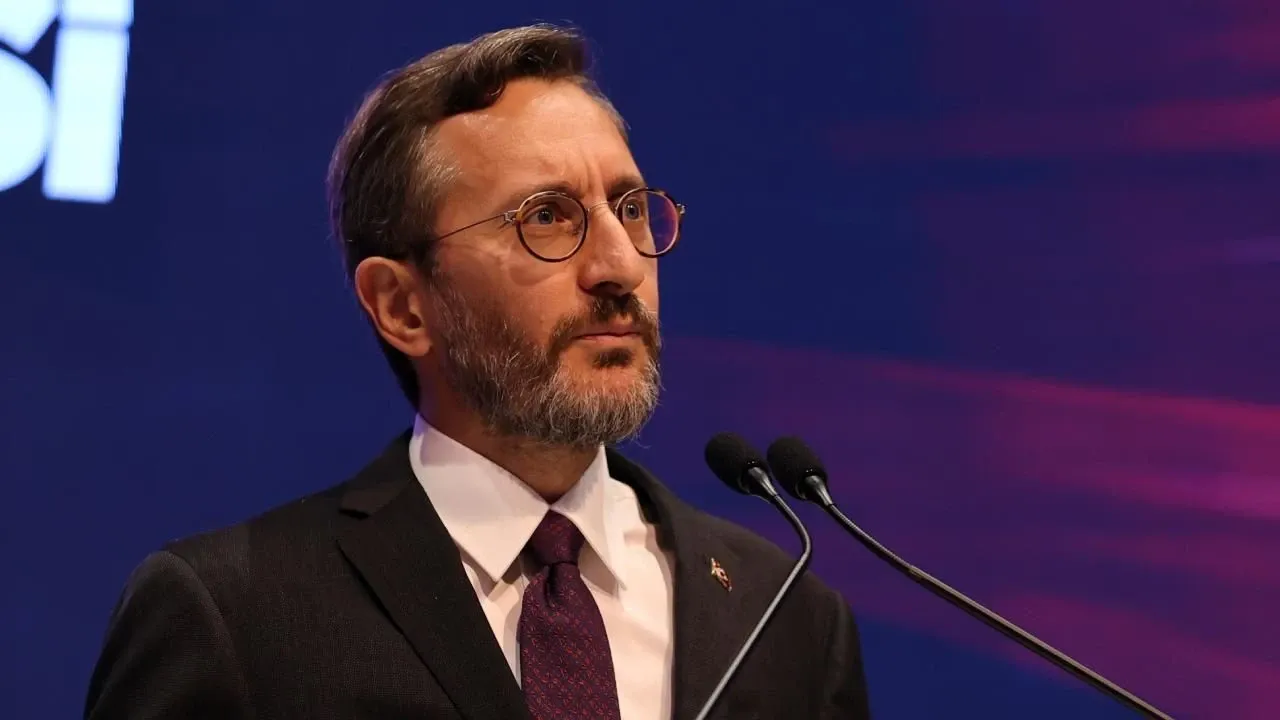 Fahrettin Altun: 23 Nisan egemenliğin kayıtsız şartsız millete ait olduğunun açık ve kesin tescilidir