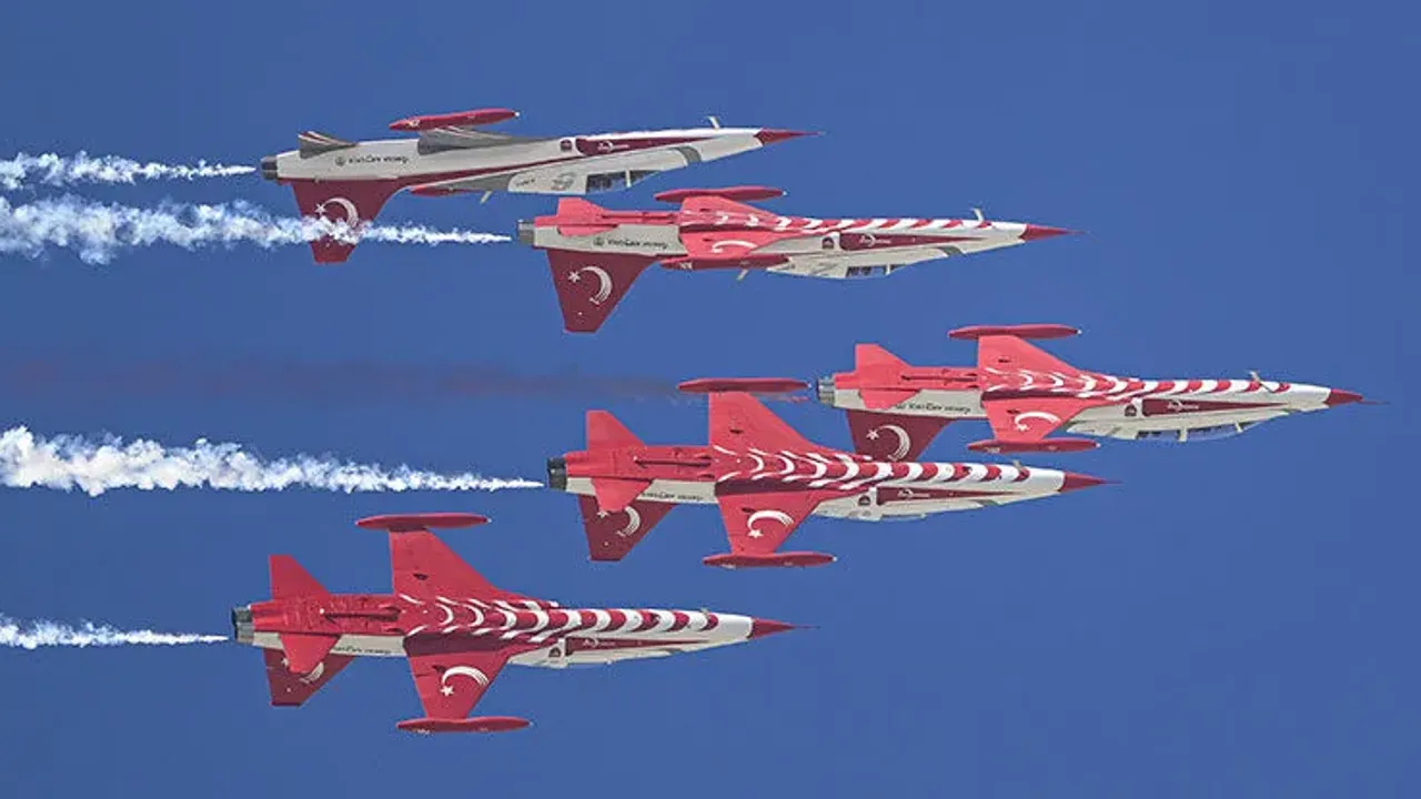 TEKNOFEST öncesi KKTC kırmızı beyaza bürünecek