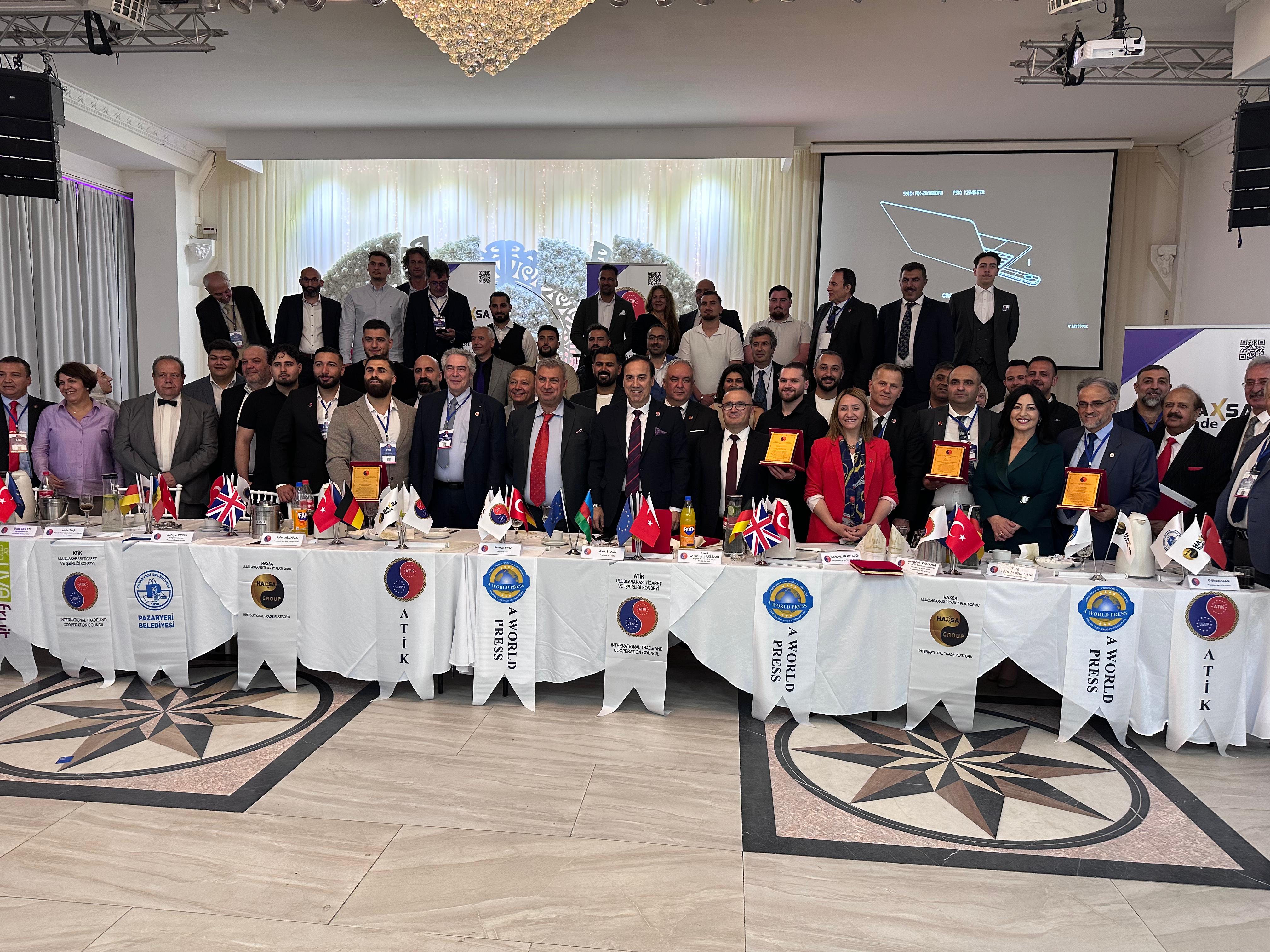 Essen’de Uluslararası İş Forumu ve Ödül Töreni Gerçekleştirildi