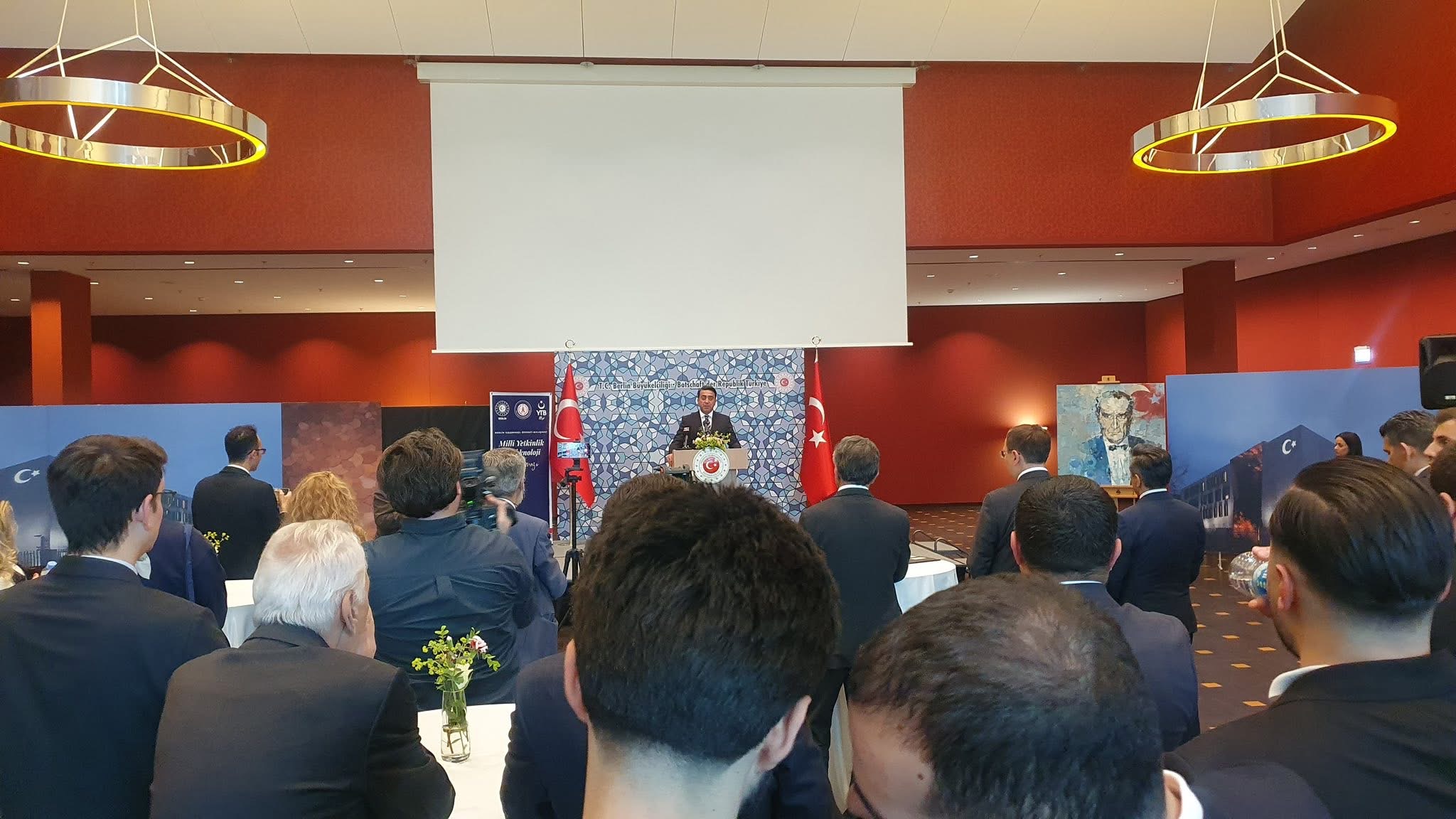 Berlin’de Geleneksel Öğrenci Buluşması Gerçekleştirildi