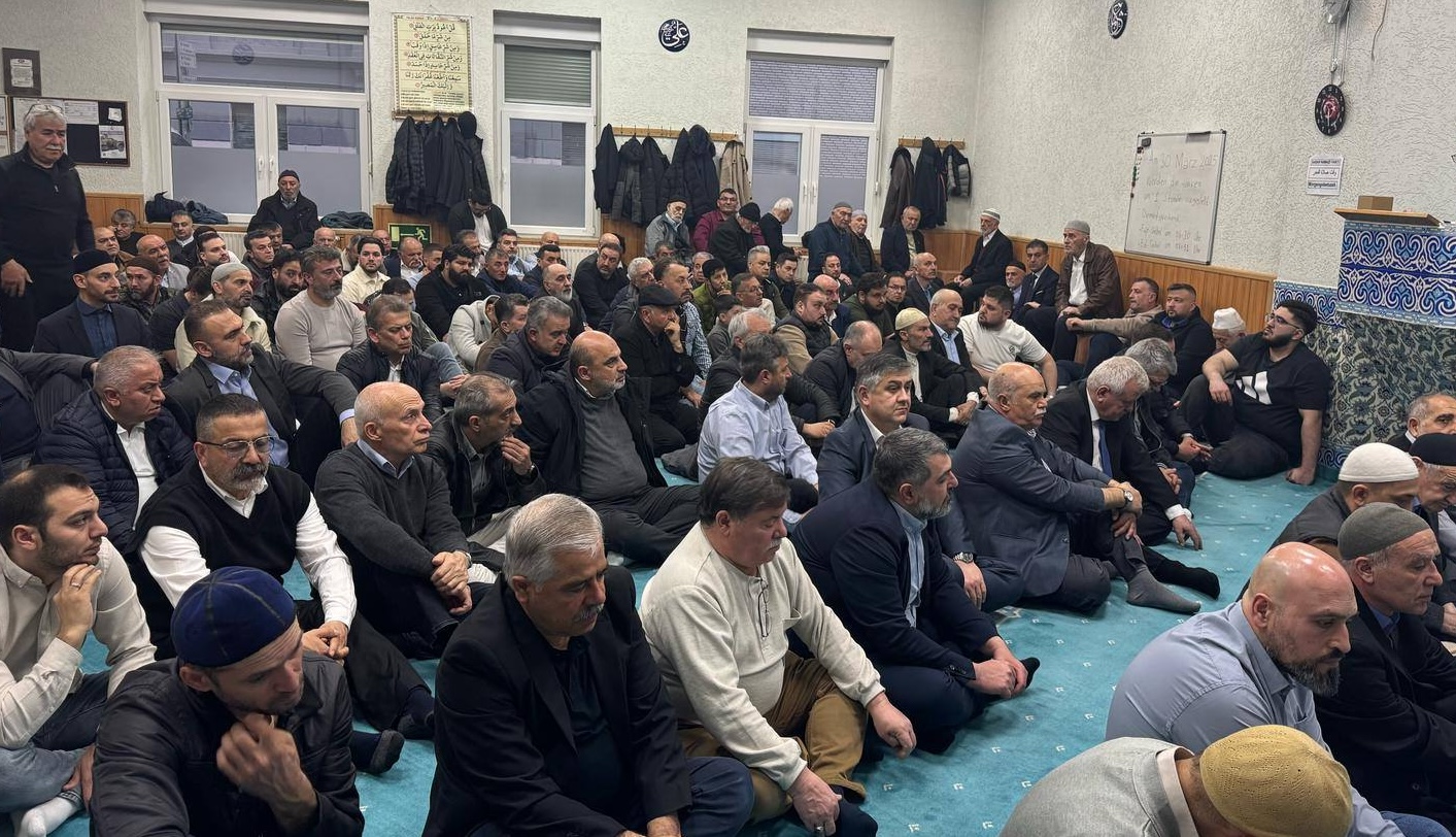 Duisburg Ayasofya Camisi’nde Kurban Bayramı Namazı Kılındı