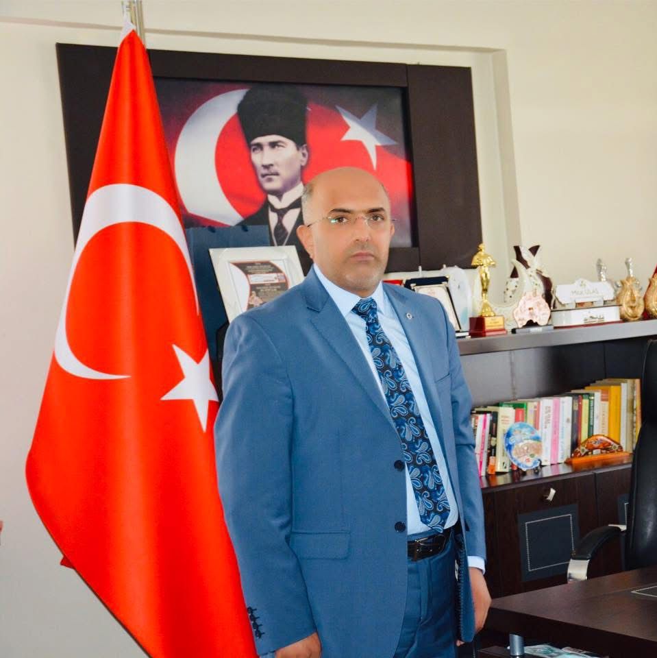 Başkan Ulaş“Çocuklarımızın Sağlığı ve Şehrimizin Ekonomisi İçin Yerel Esnaftan Alışveriş Yapmalıyız”
