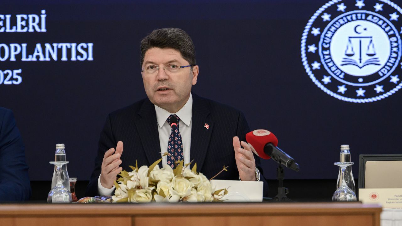 Adalet Bakanı Tunç, Fatih'teki şüpheli ölümler hakkında açıklama yaptı
