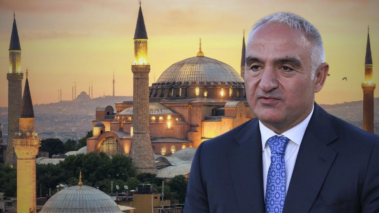 Bakan Ersoy: Ayasofya'da zemin restorasyonla tamamen korunuyor