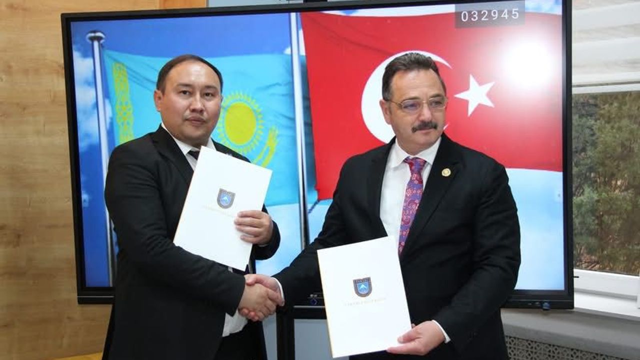 TİMBİR'den Uluslararası hamle: Türk İnternet Medyası Al-Farabi Üniversitesi ile el ele