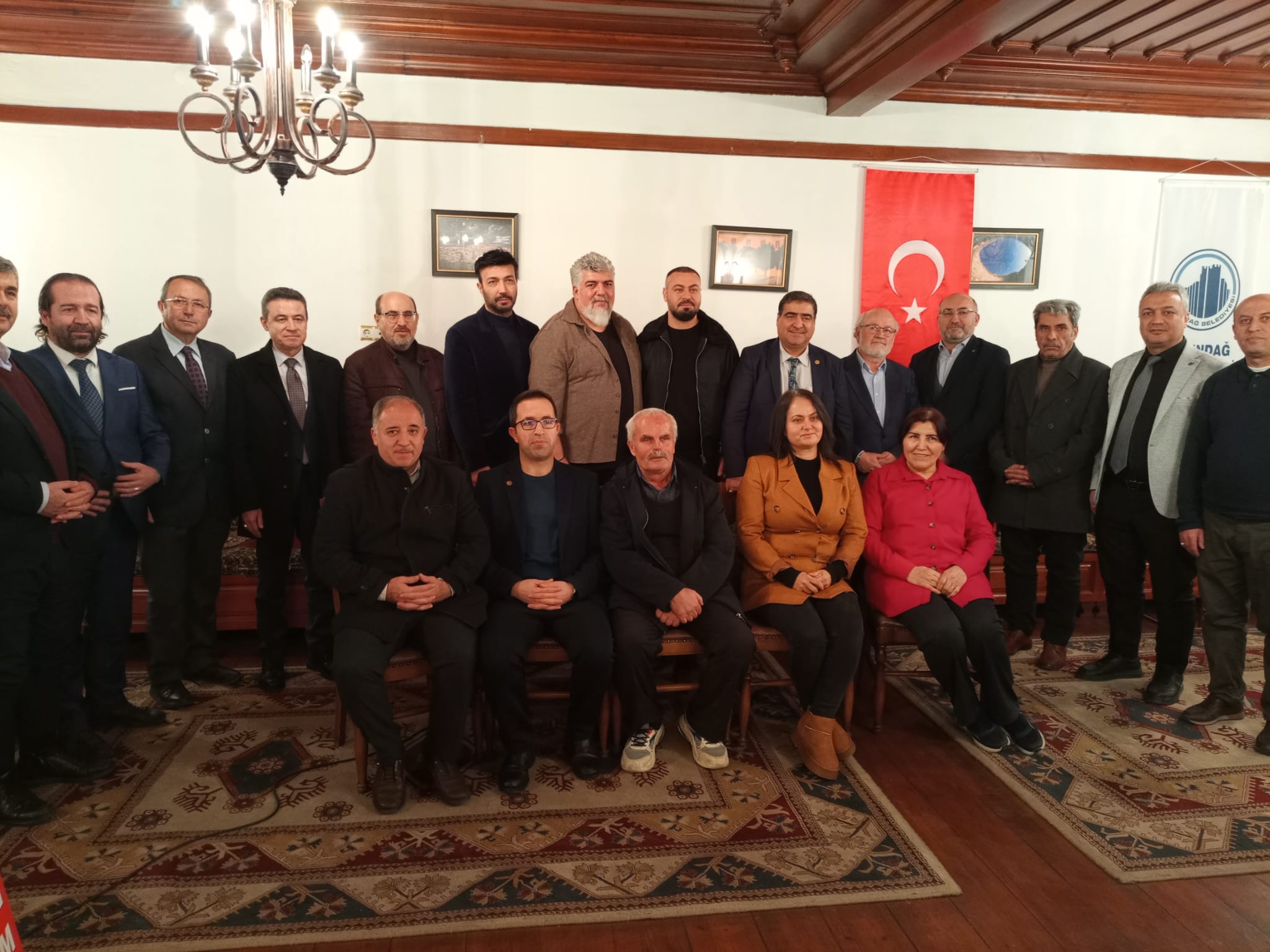 BÜROKRATLAR BİRLİĞİ ŞAŞIRTMADI...