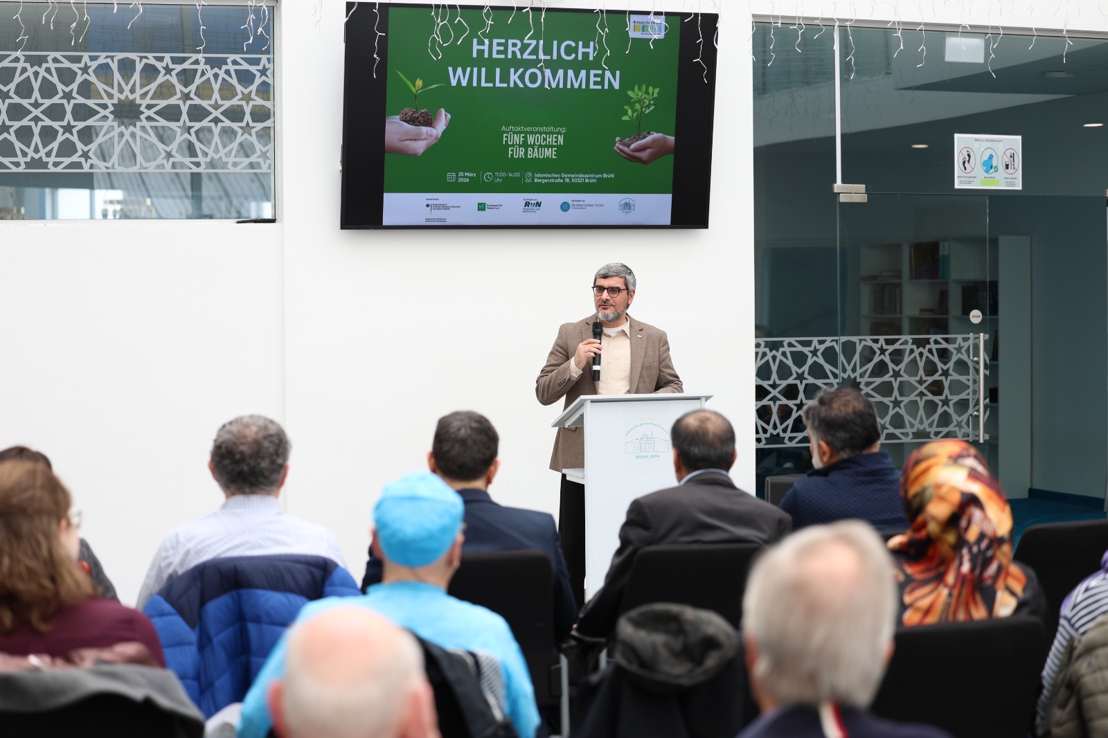 Dinî Cemaat Temsilcileri Almanya’da Brühl Camisi’nde Çevre İçin Buluştu