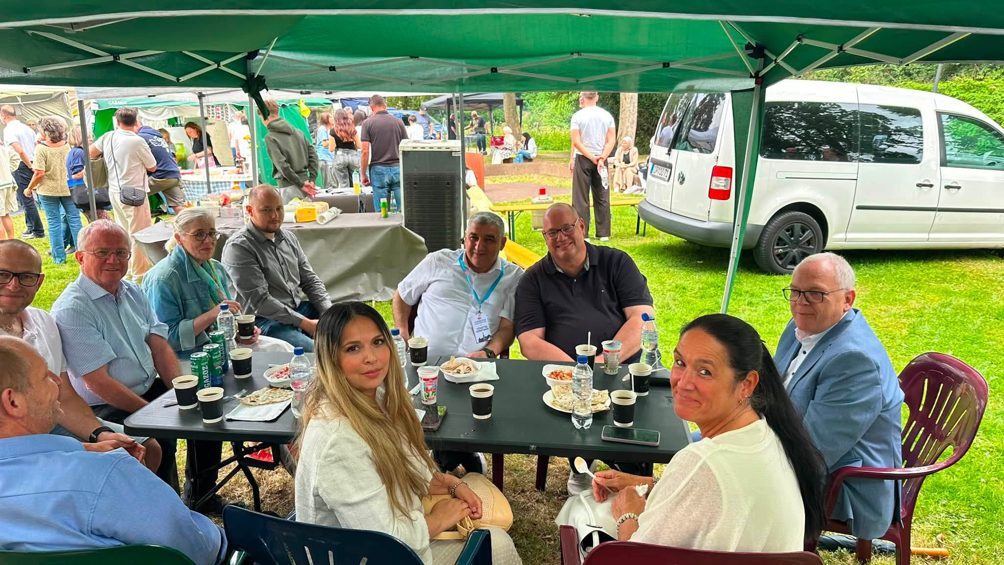 Leverkusen'de Avrupa Festivali coşkusu yaşandı