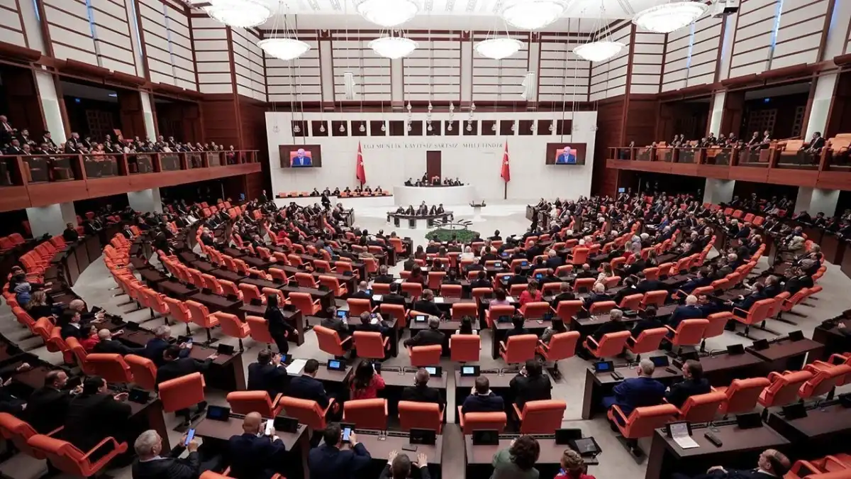 TBMM'de KKTC'nin adının 'Kıbrıs Türk Cumhuriyeti' olarak değiştirilmesi önerildi